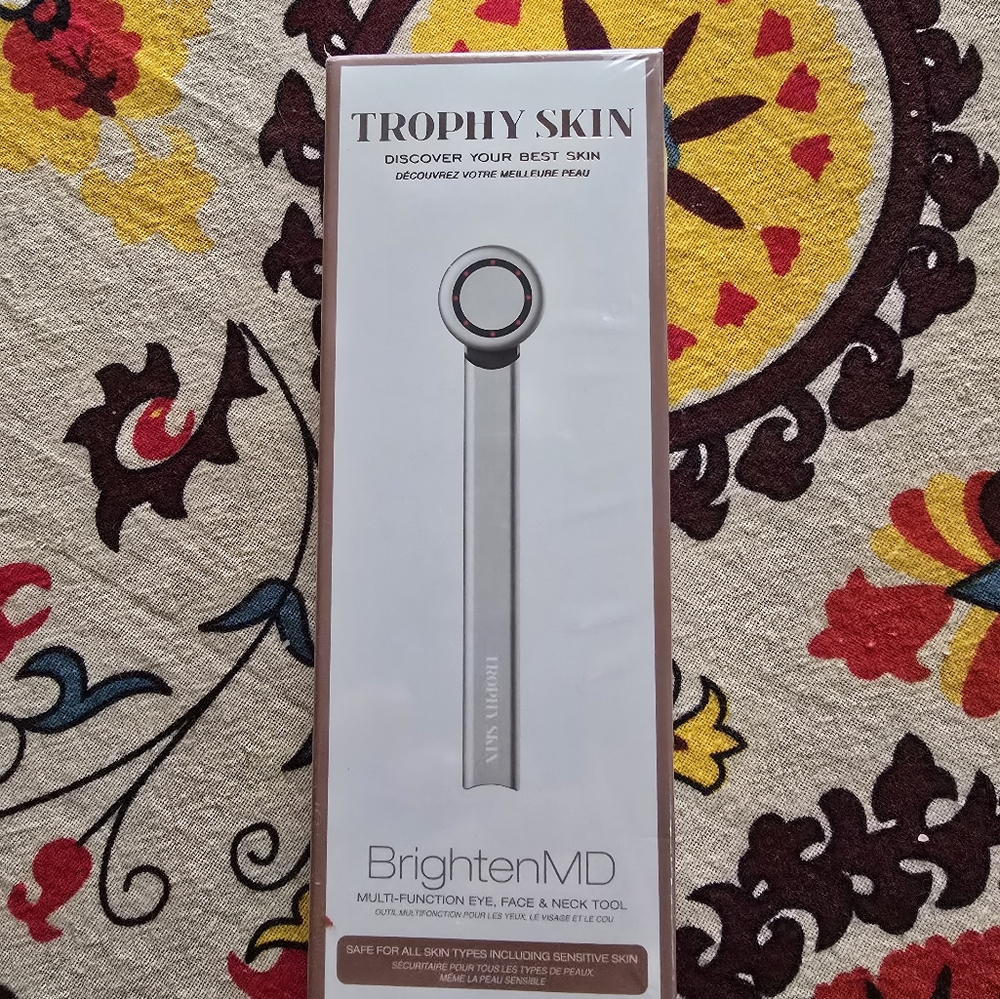 Trophy Skin | BrightenMD 4-in-1 Facial Device